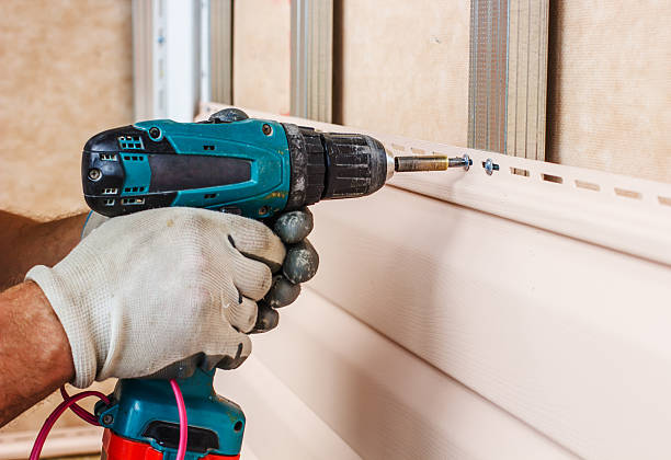 Best Carpet Removal and Disposal  in Allouez, WI
